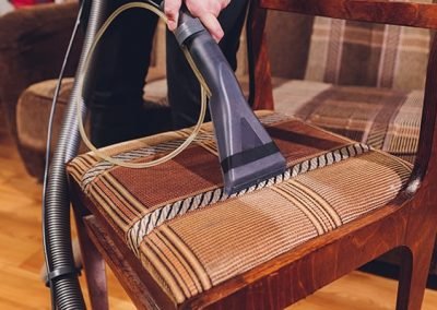 upholstery-cleaner-Fife